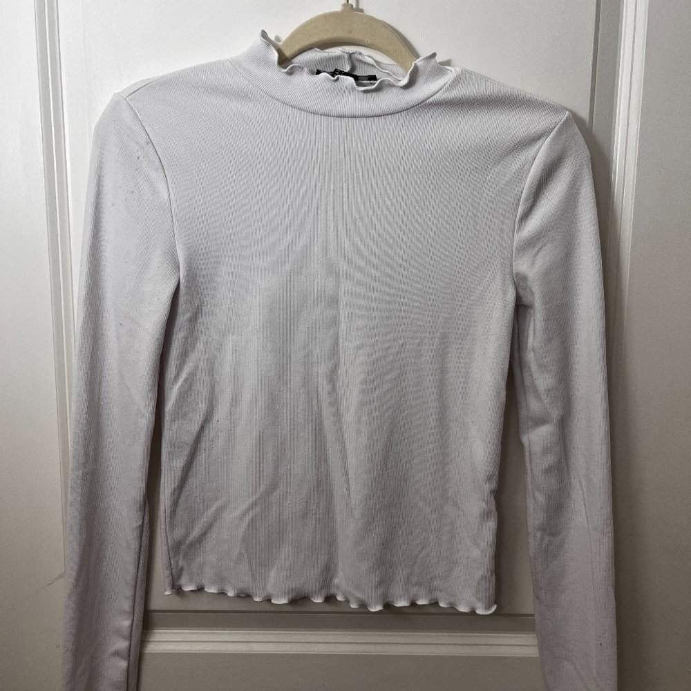 Forever21 Mock Turtleneck Ruffle Long Sleeve